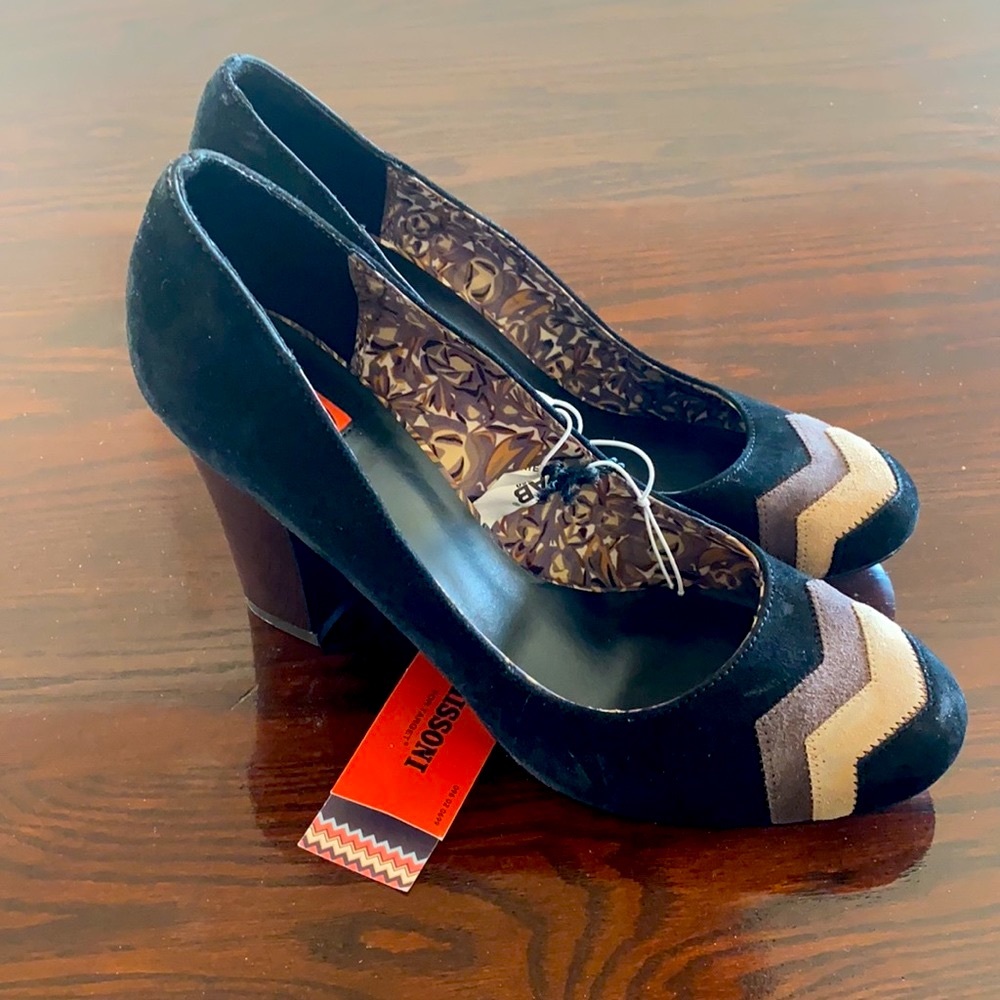 Missoni NWT Womens size 10 Barkwood Zig-Zag Slip On Casual Genuine Suede Upper